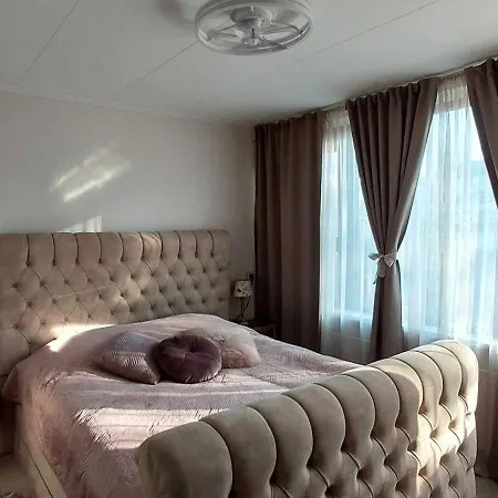Cozy In Host House Near Rotterdam Kwatera prywatna