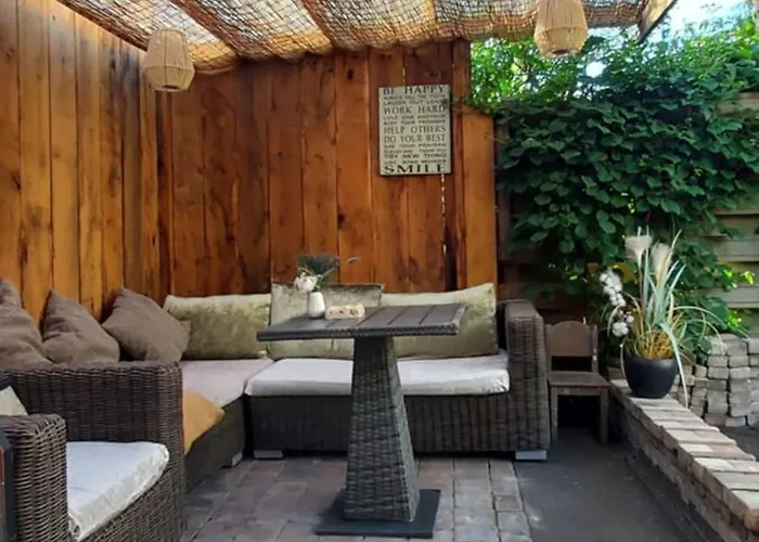 בית אירוח Cozy In Host House Near Rotterdam *